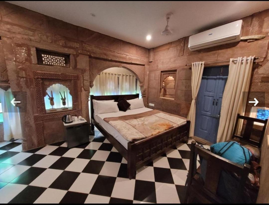 The Kutumb Villa - A Heritage Home Stay Джодпур Екстериор снимка