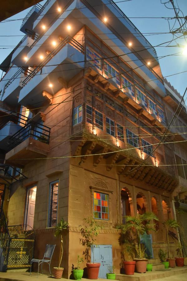 The Kutumb Villa - A Heritage Home Stay Джодпур Екстериор снимка